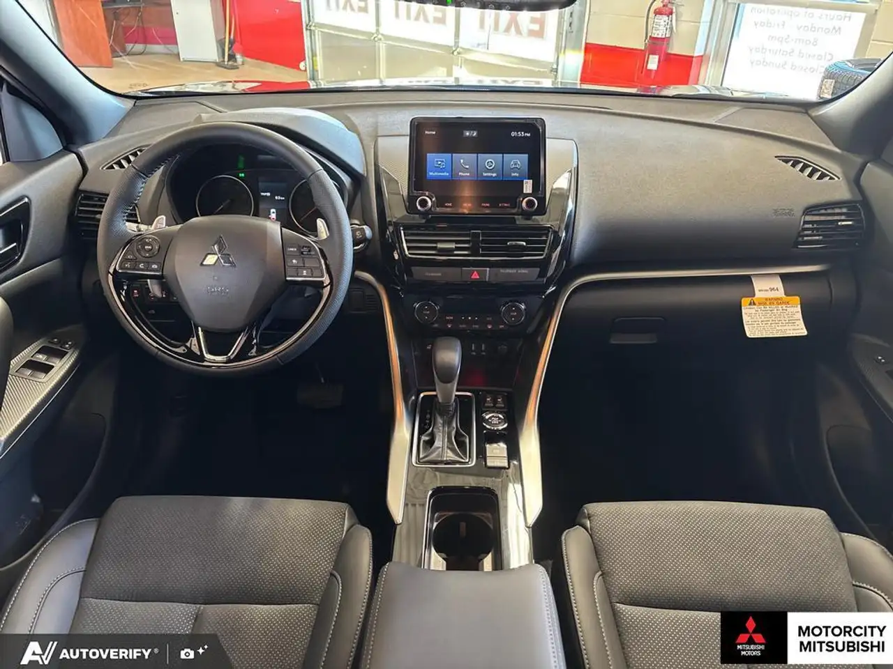 Mitsubishi Eclipse Cross снимка Mitsubishi Eclipse Cross