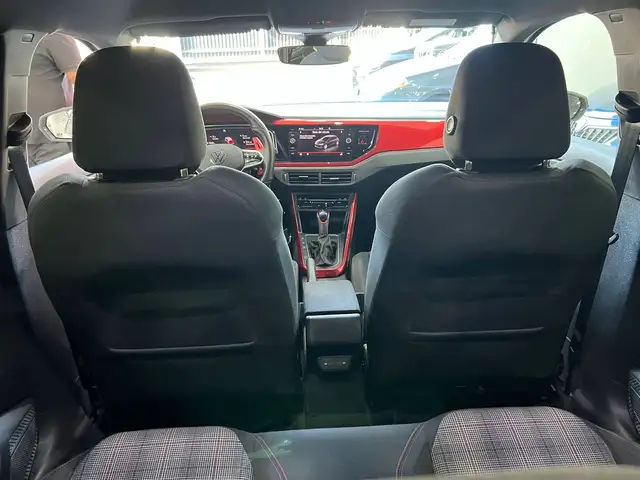 Volkswagen Polo view 14