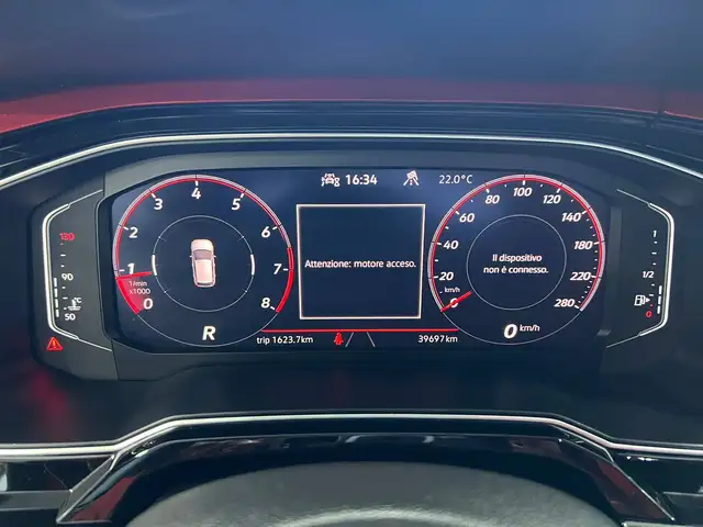 Volkswagen Polo view 10