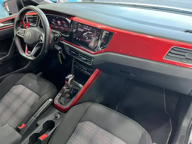 Volkswagen Polo view 12