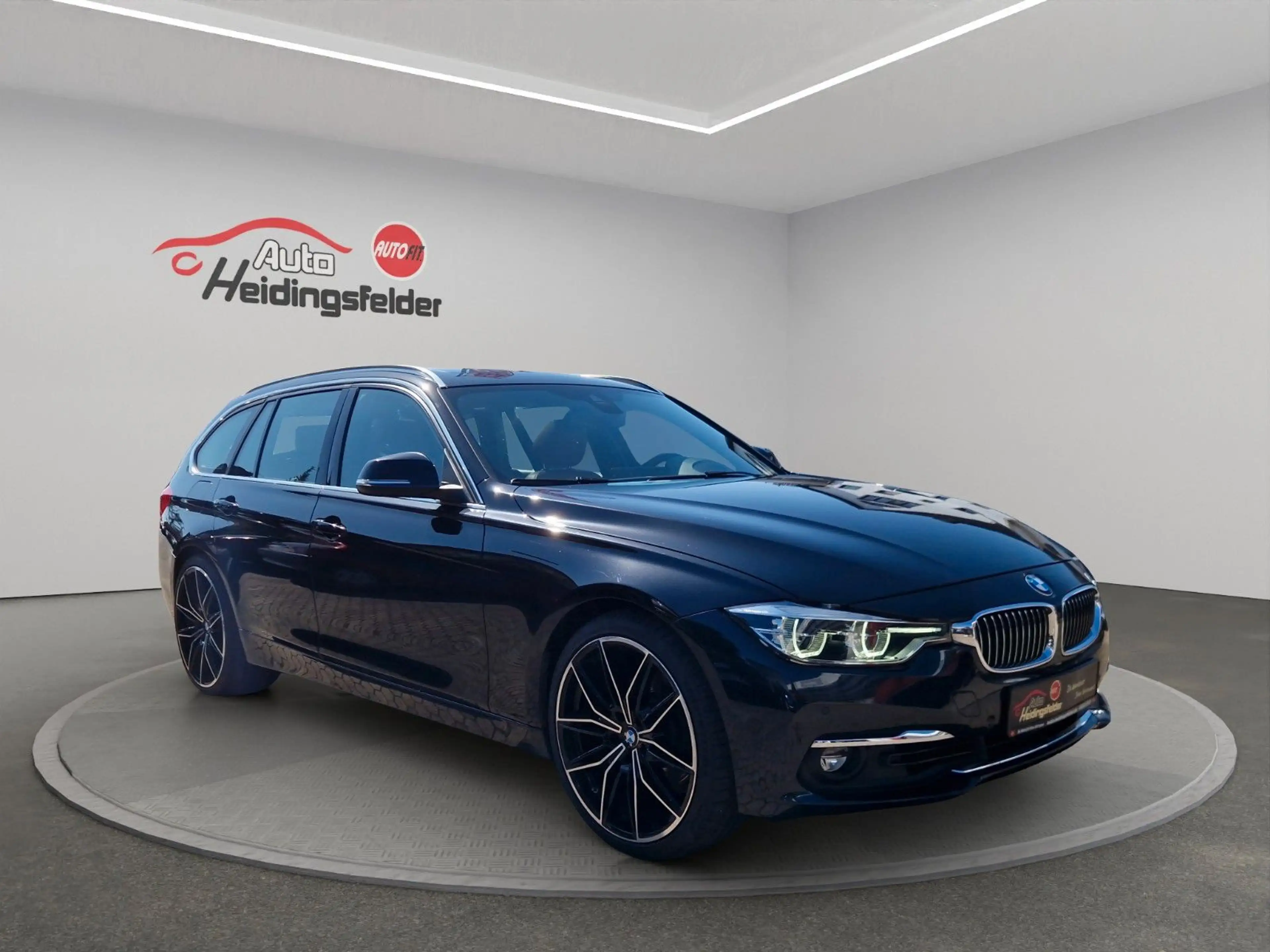 BMW 330 d Touring Luxury Line, RFK, PDC, Schiebedach — photo 7