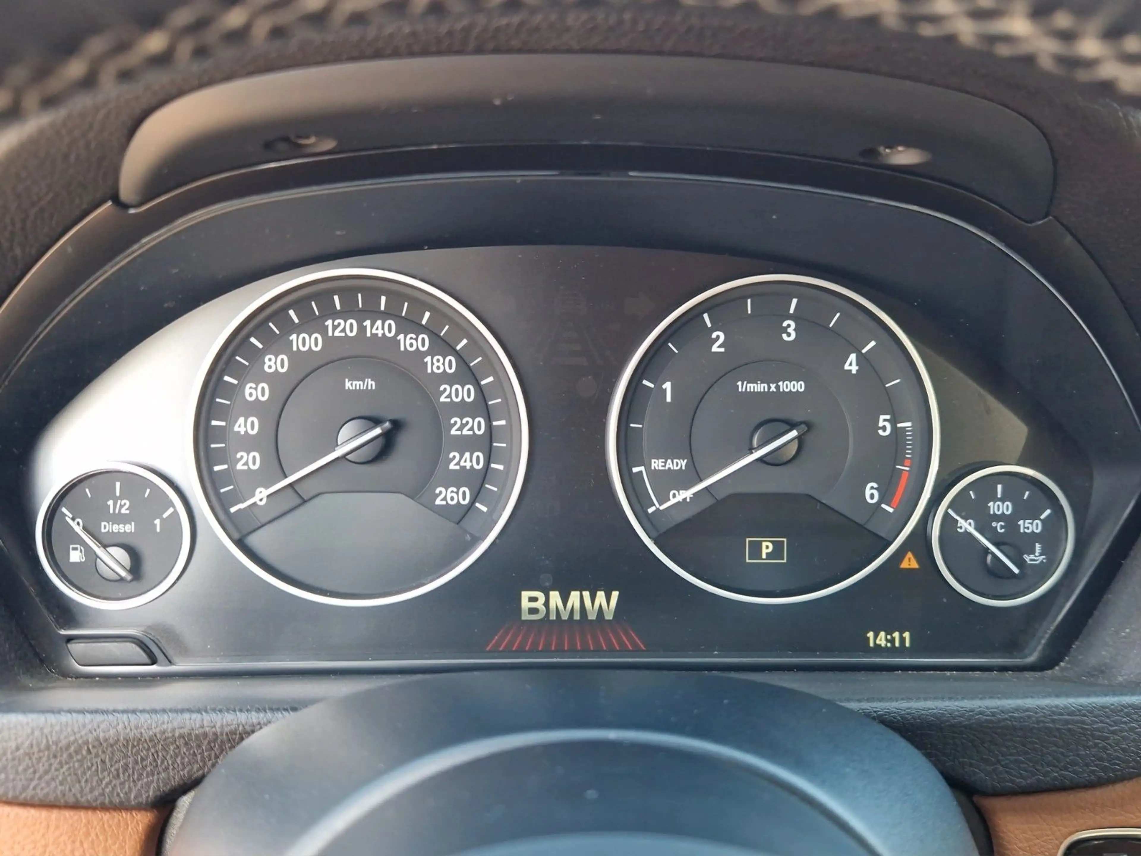 BMW 330 d Touring Luxury Line, RFK, PDC, Schiebedach — photo 13