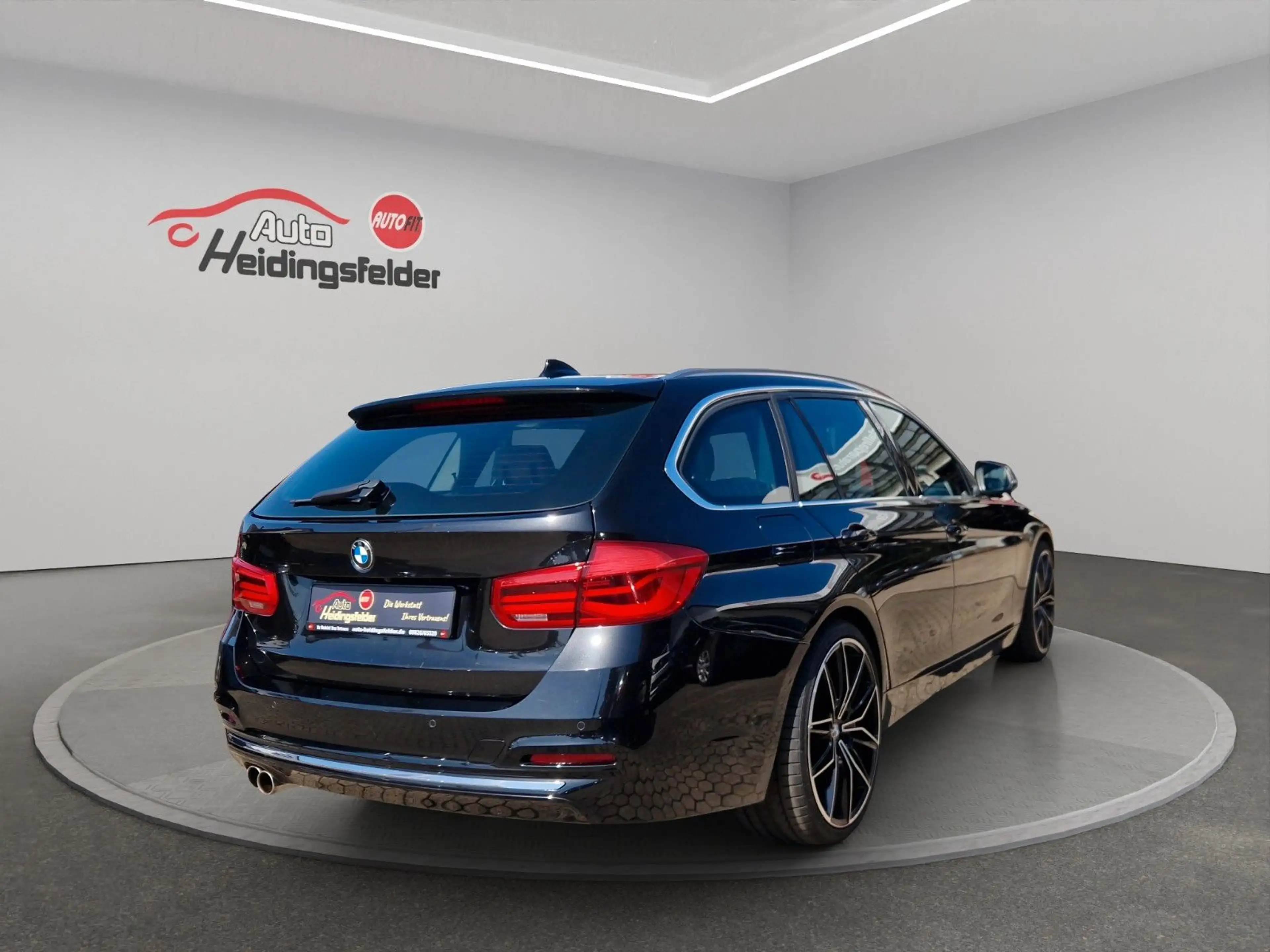 BMW 330 d Touring Luxury Line, RFK, PDC, Schiebedach — photo 5