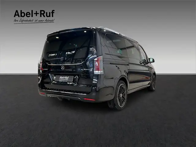 Mercedes-Benz V 300 view 5