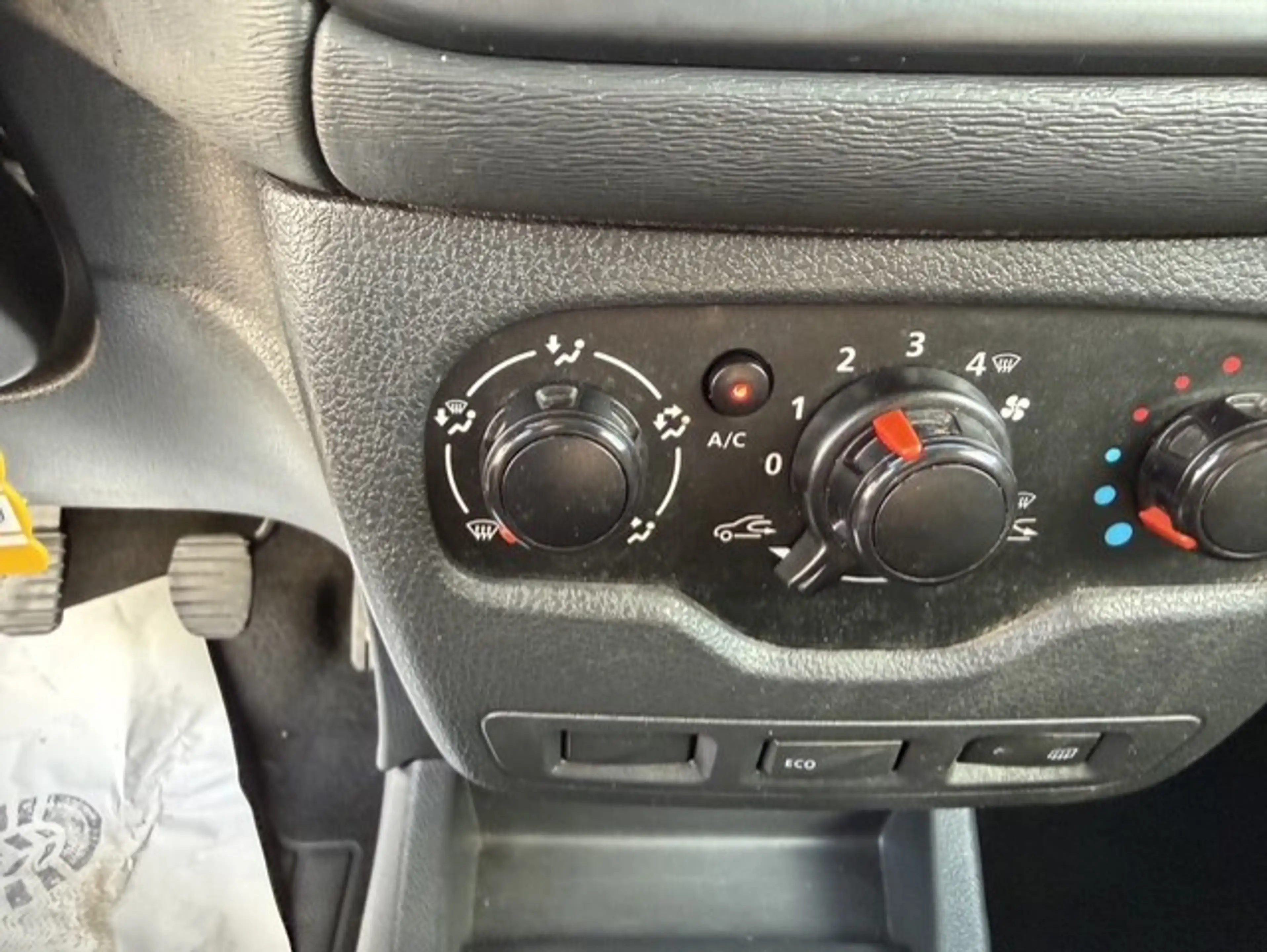 Dacia Dokker 1.5 dCi 90 AIRCO — photo 8