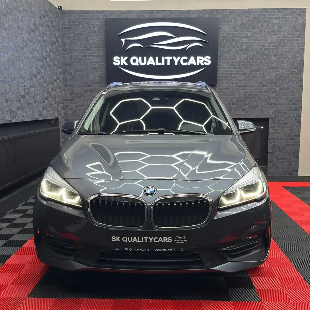 BMW 218 Gran Tourer - 218d xDrive Sport Line Grau - 2