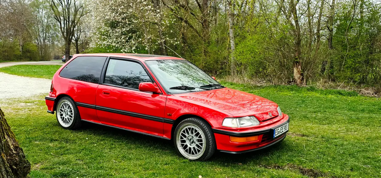 Honda Civic EE9, foto 2