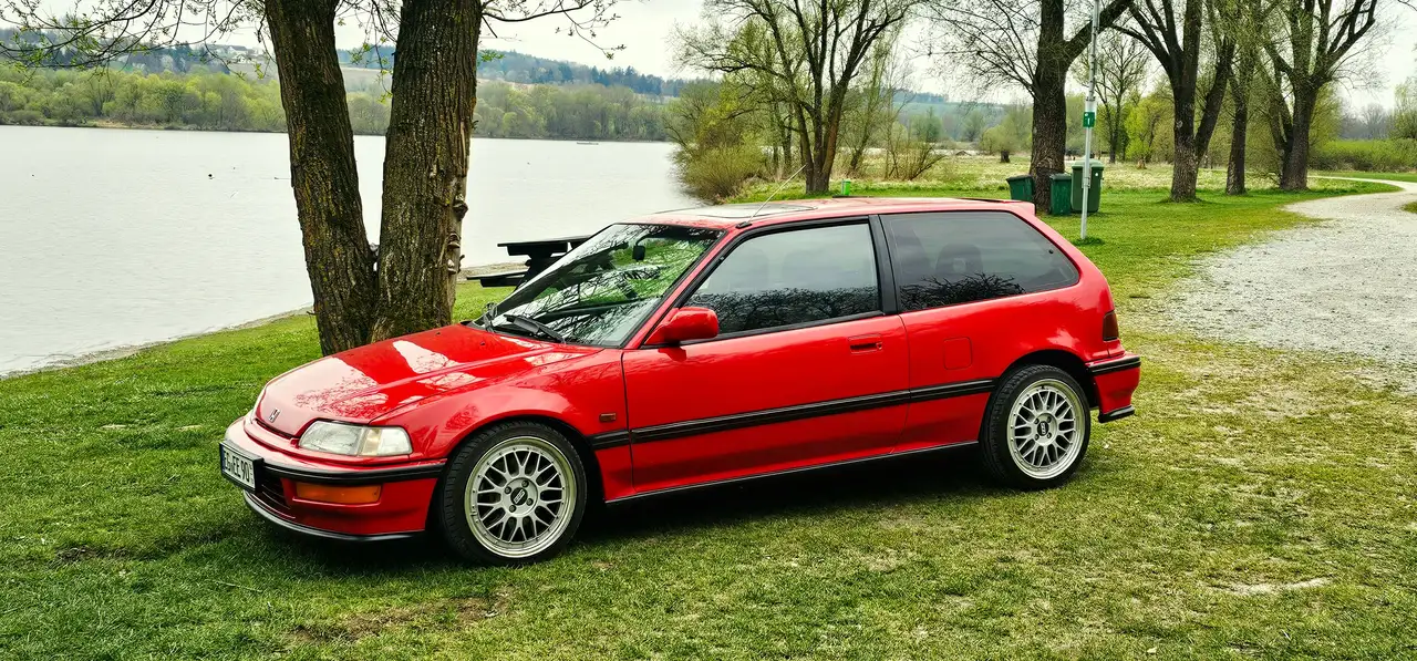 Honda Civic EE9, foto 1