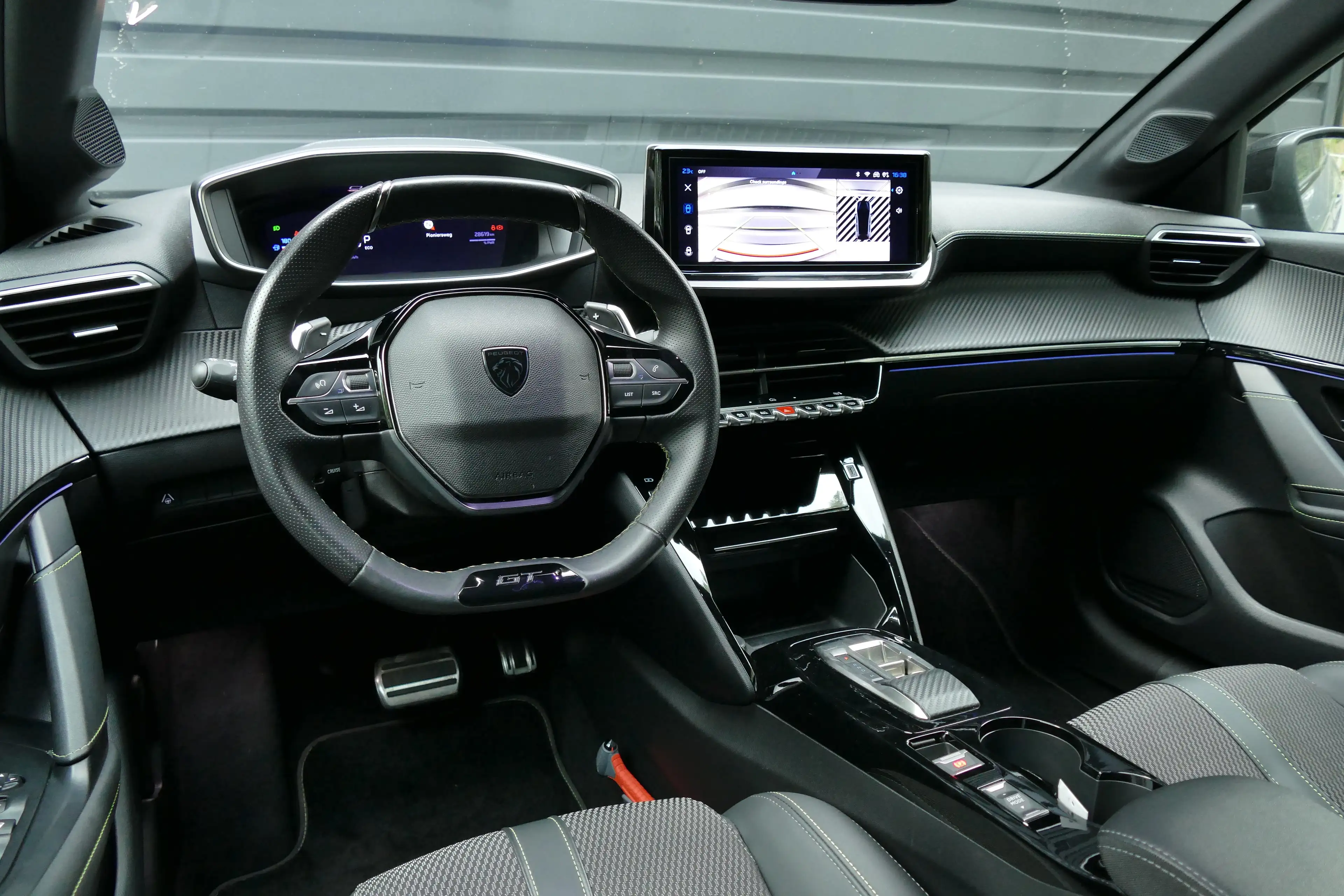 Peugeot 208 1.2 HYBRID 145PK GT AUTOMAAT / CAMERA V+A / FULL-L — photo 15