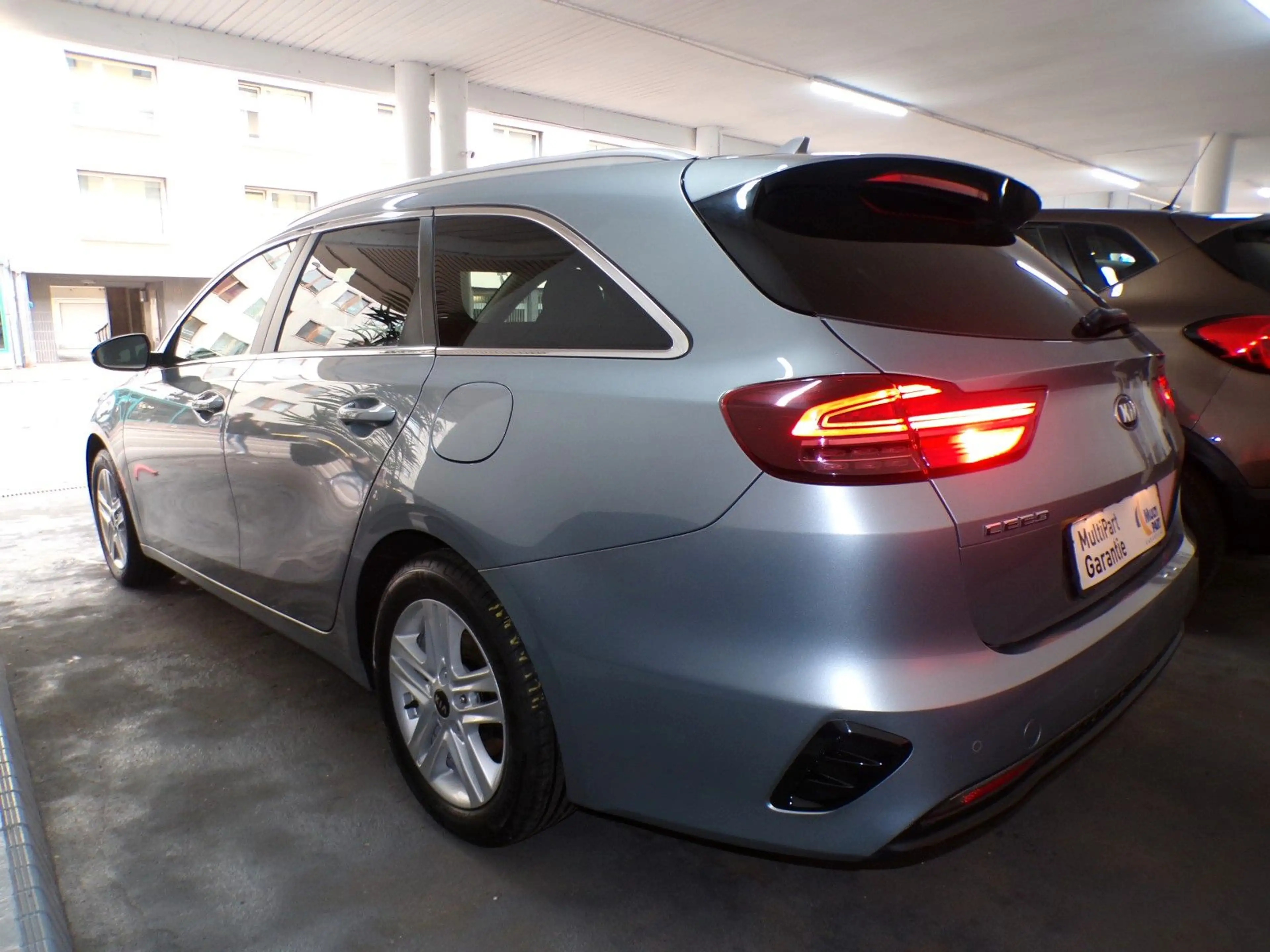 Kia Ceed SW / cee'd SW Cee'd Sportswagon/Garantie/Klima/Navi/TÜV NEU — photo 5