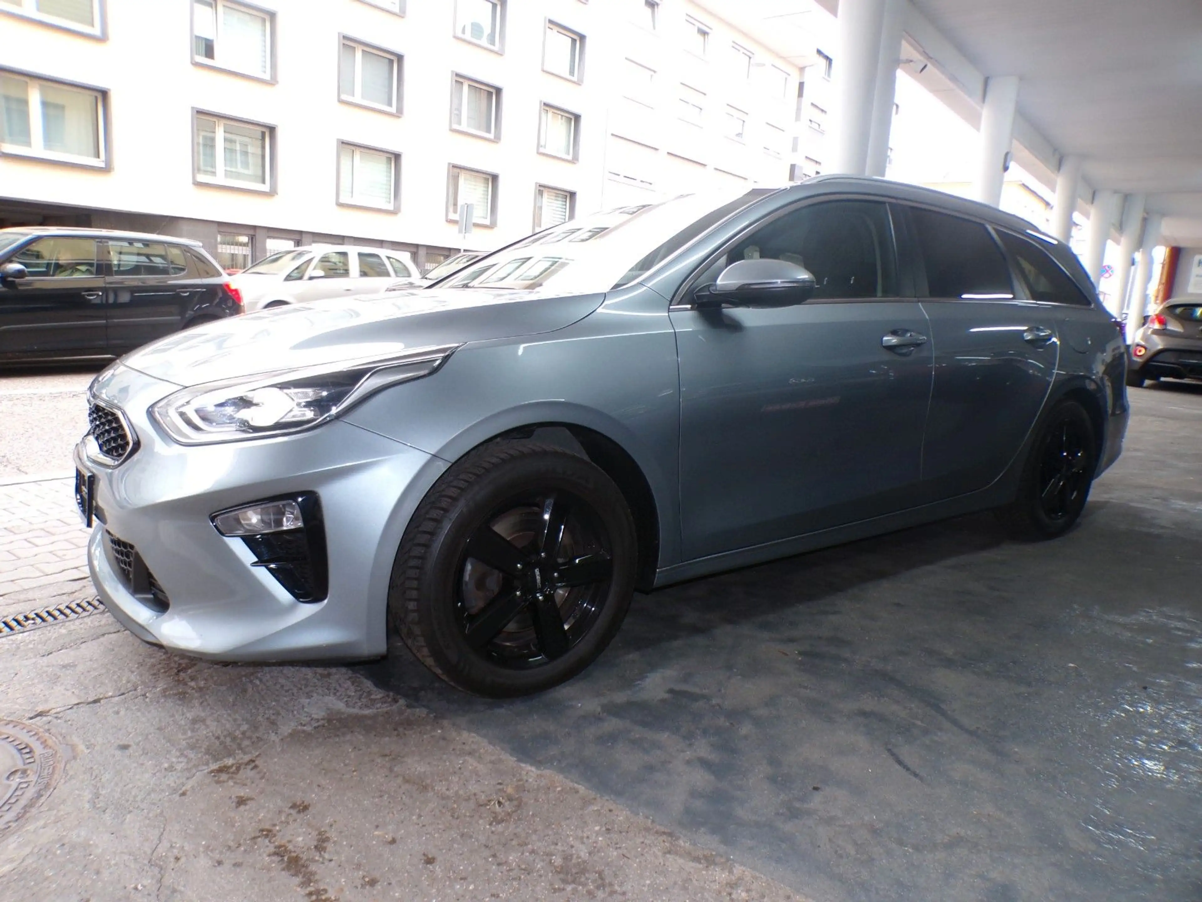 Kia Ceed SW / cee'd SW Cee'd Sportswagon/Garantie/Klima/Navi/TÜV NEU — photo 9
