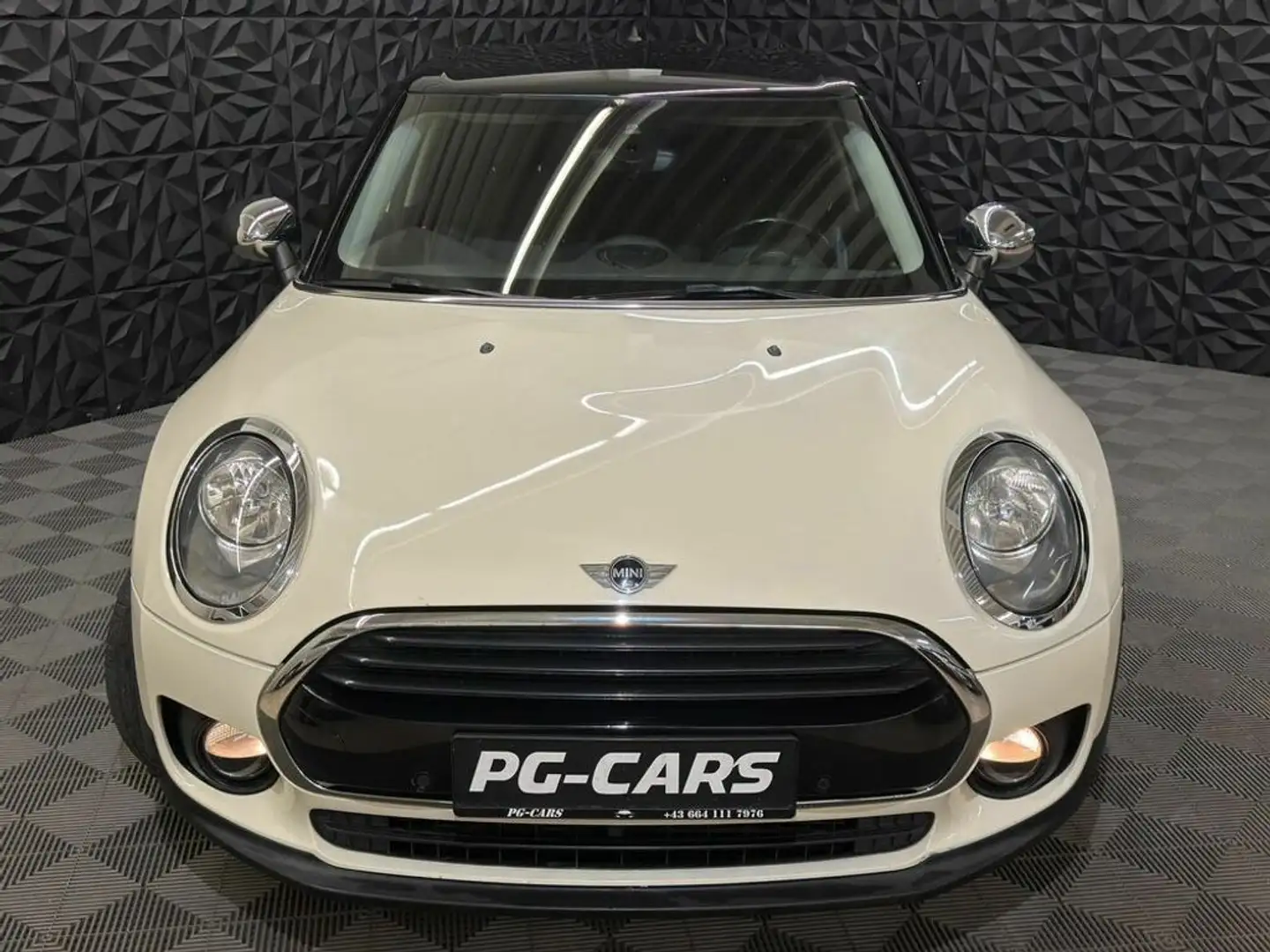 MINI Cooper Clubman Aut. Weiß - 2