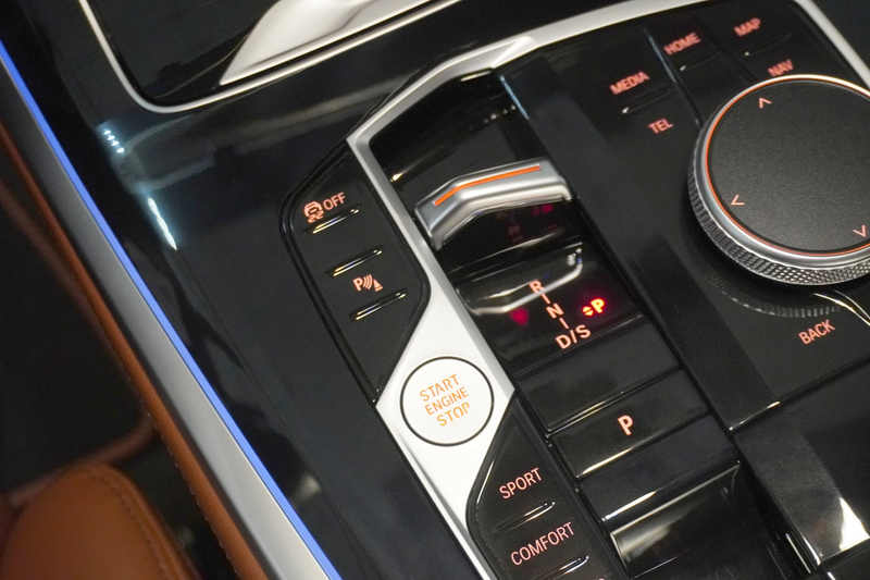 BMW X7 xDrive40d — photo 14