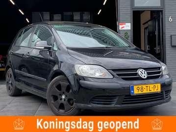 1.6 FSI Comfortline Business|Bluetooth