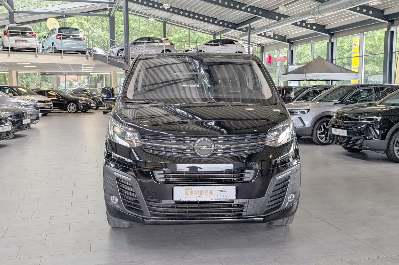 Opel Zafira Life 2.0 D Tourer L *AHK*Standheiz.*Pano* Zwart - 2