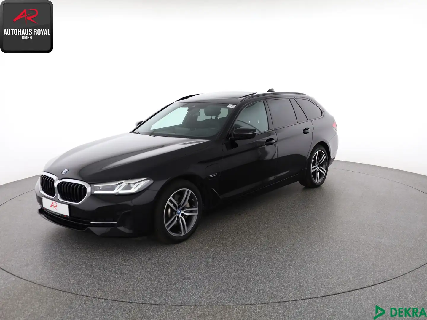 BMW 530 530 e T SHADOW LINE M LENKRAD,KAMERA,SPORTSITZE Schwarz - 1