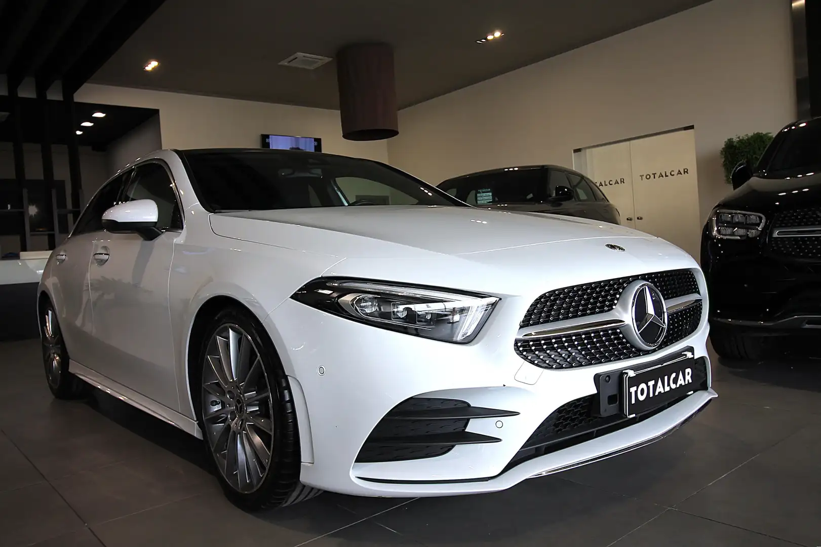 Mercedes-Benz A 180 A 180 d Premium auto Blanco - 1