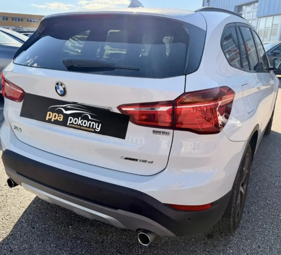 BMW X1 xDrive18d Aut. X-Line, Topzustand, Sitzheizung,... Weiß - 2