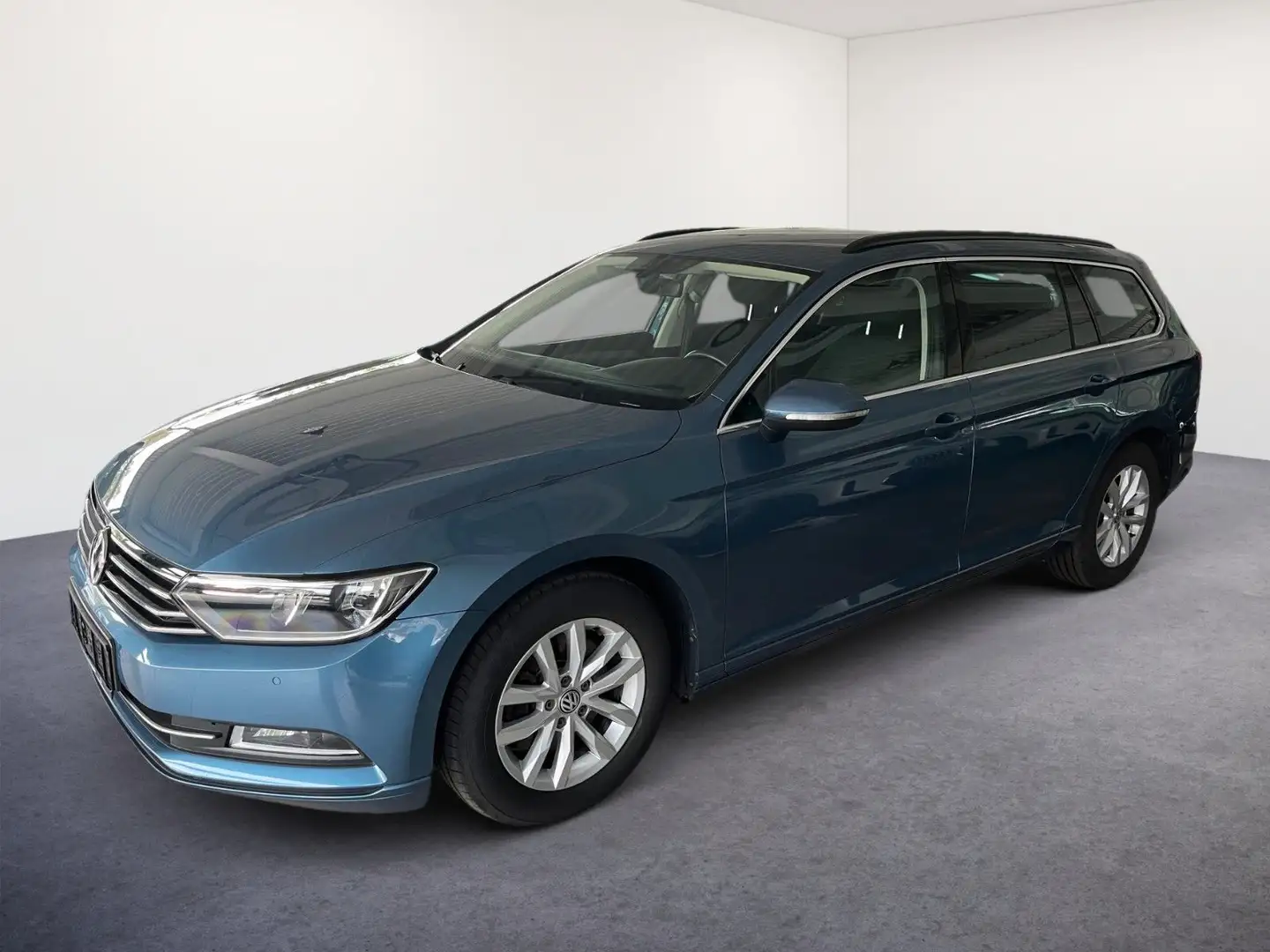 Volkswagen Passat Variant 1.4 Comfortline/NAVI/SHZ/ Blau - 1