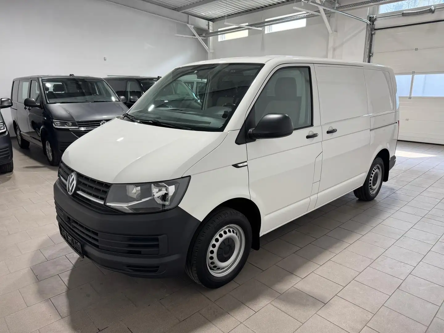 Volkswagen T6 Transporter T6 Kasten,4Motion,kurz,AHK,Standh,2 Schiebet. Weiß - 2