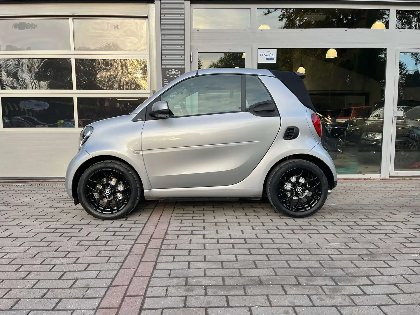 smart forTwo *90CH*0.9 Turbo Prime*DCT*CUIR*GPS*BRABUS* Gris - 2