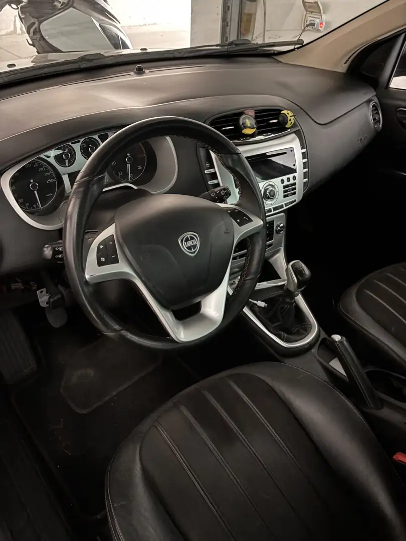 Lancia Delta 2.0 mjt Oro 165cv dpf - 2