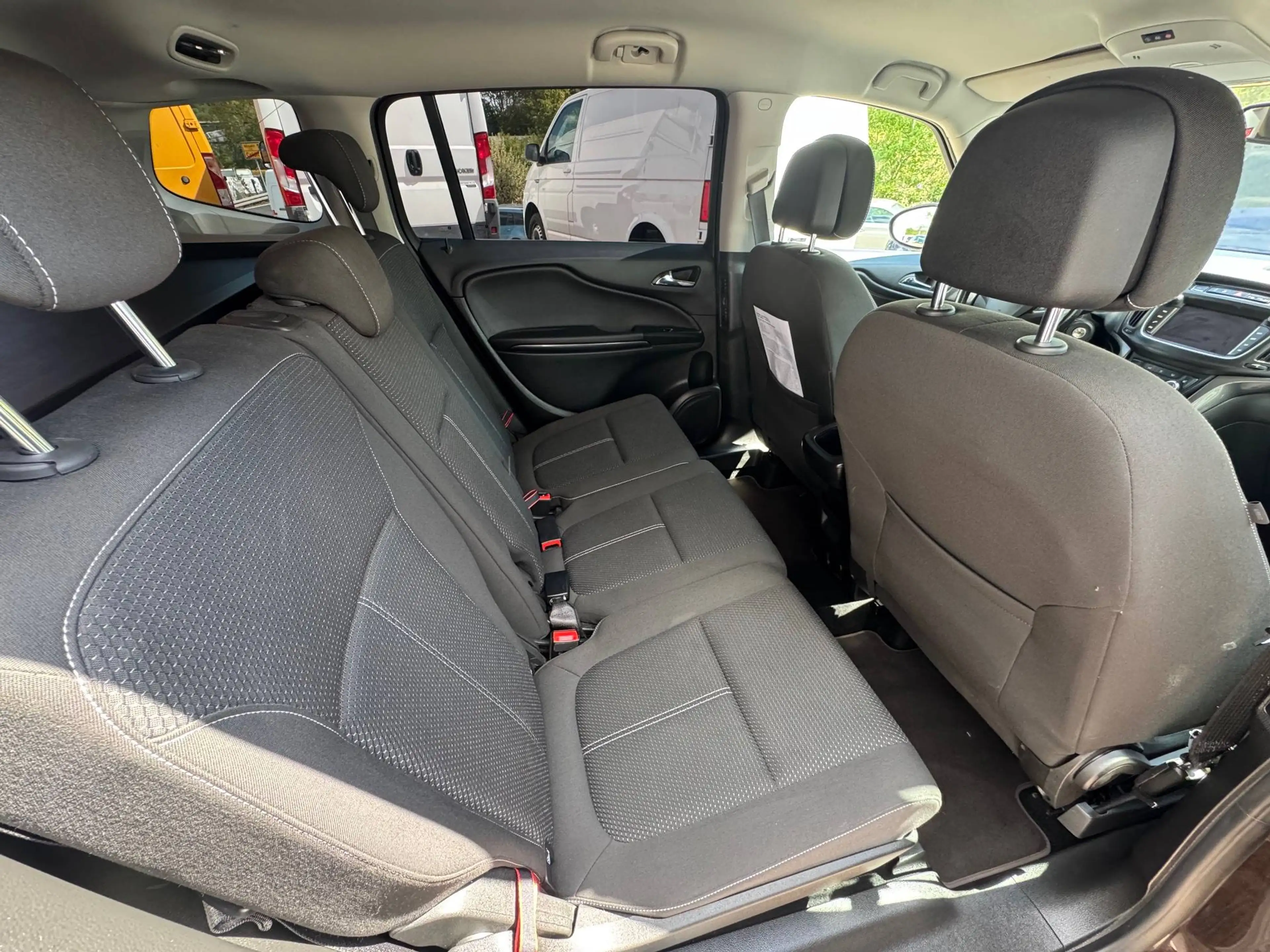 Opel Zafira Tourer Zafira Tourer 2.0 D*LED*ACC*Kamera*Assist* — photo 13