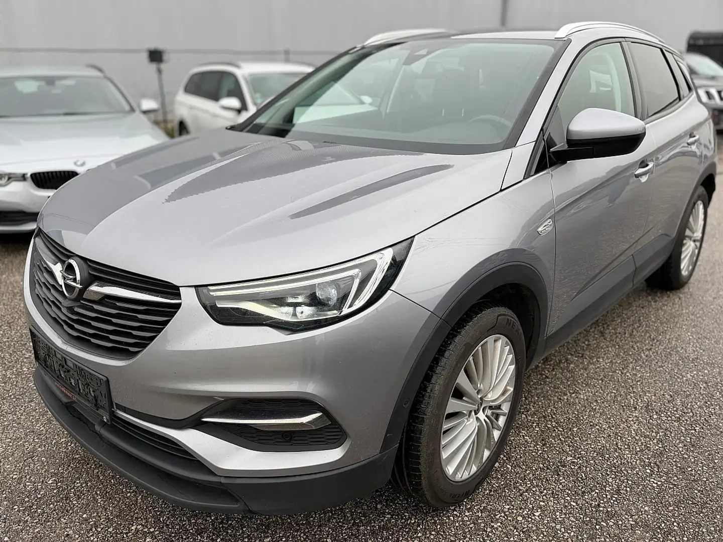 Opel Grandland X Grau - 1