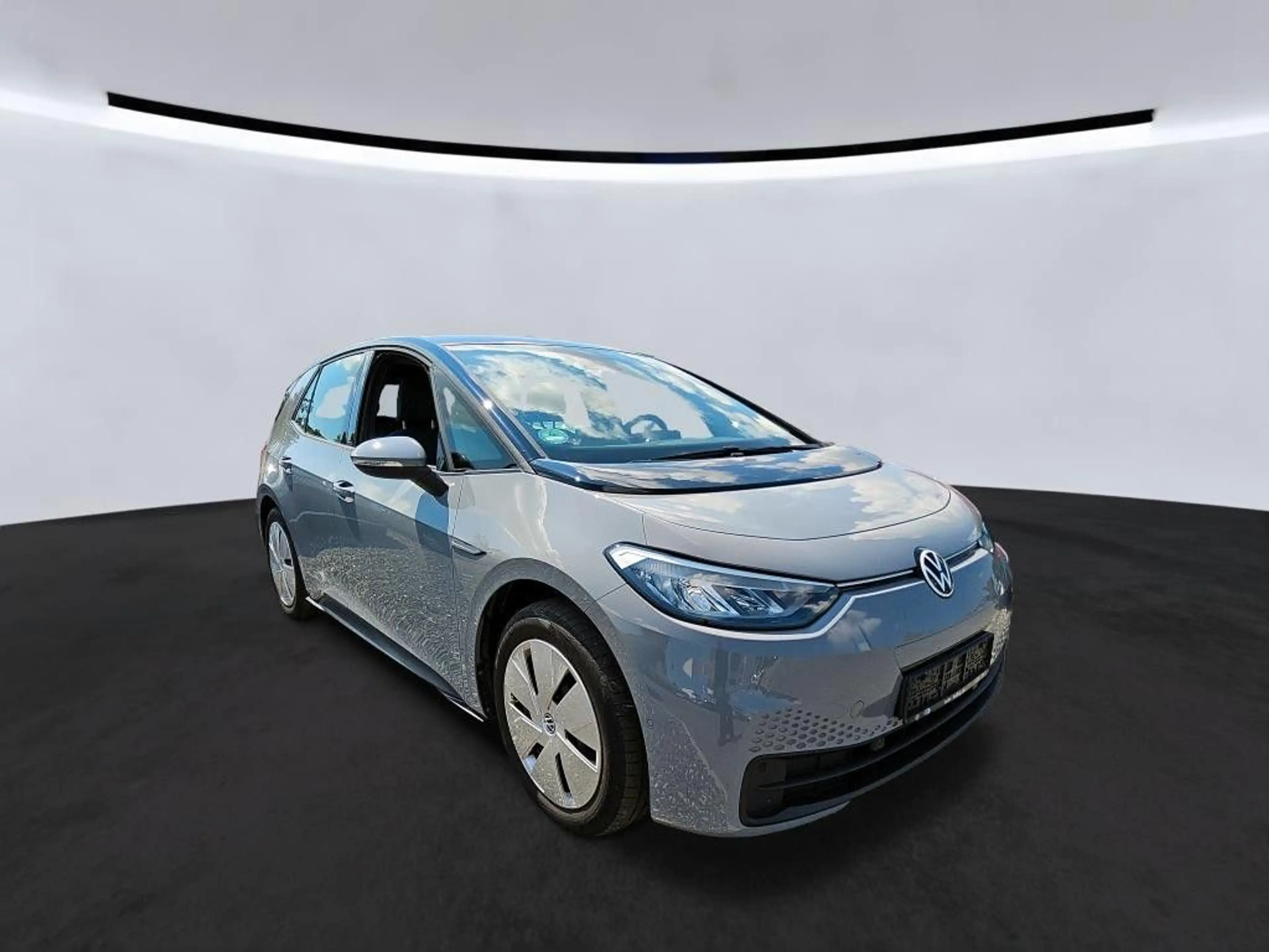 Volkswagen ID.3 Pro Performance Navi SHZ ACC LED WP PDC — photo 2