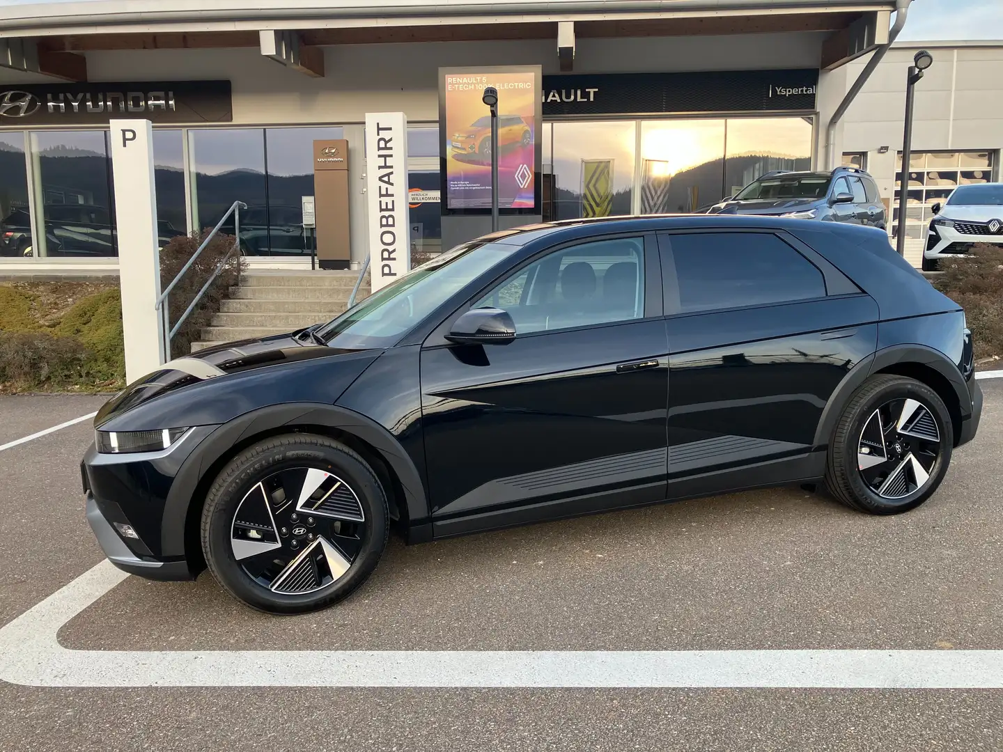 Hyundai IONIQ 5 IONIQ 5 GO 84kWh 2WD Schwarz - 1