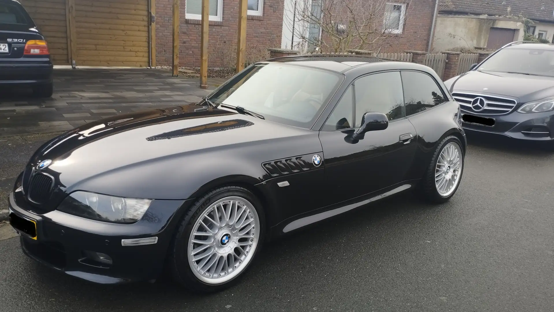BMW Z3 Coupé Noir - 1