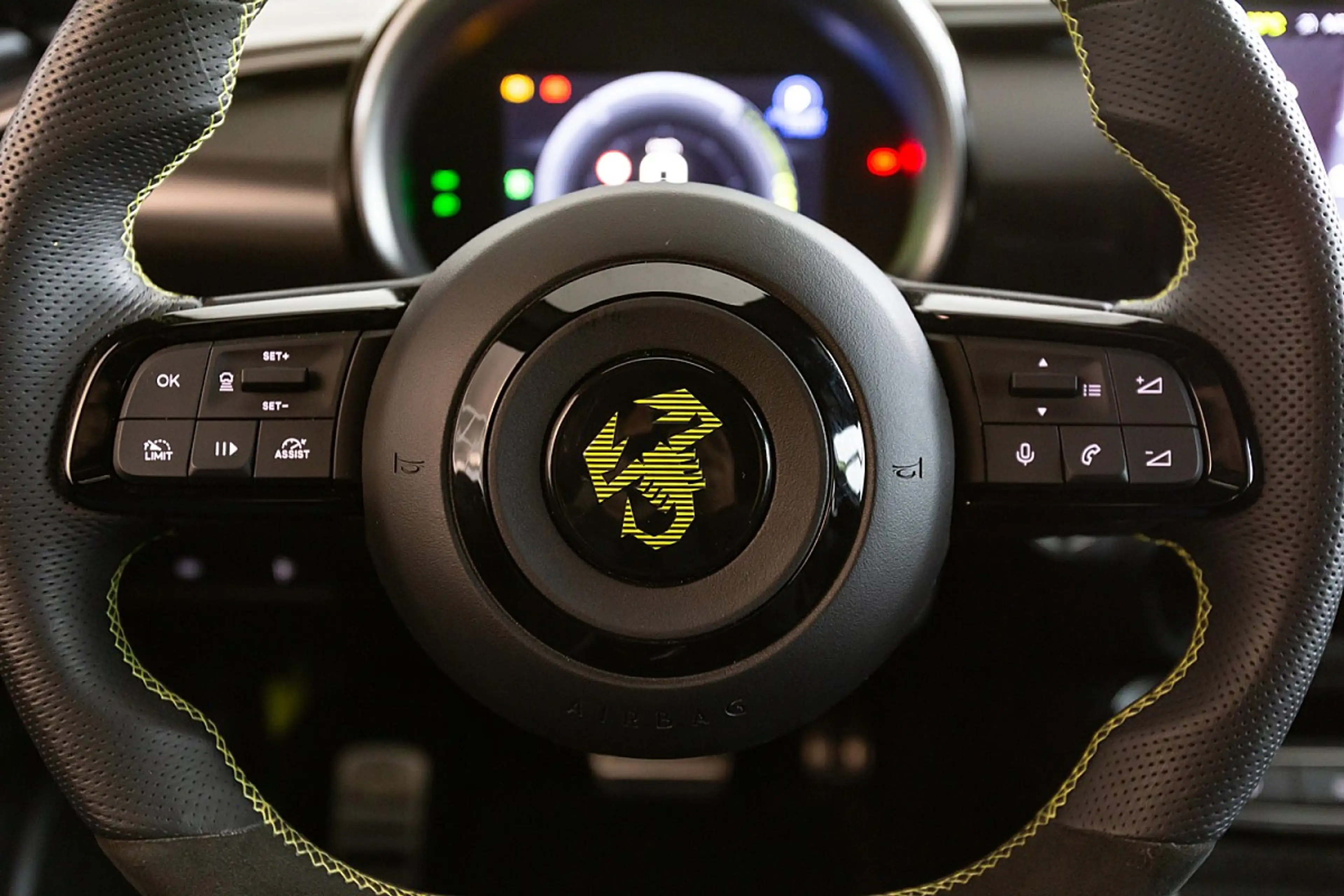Abarth 600e Turismo — photo 6