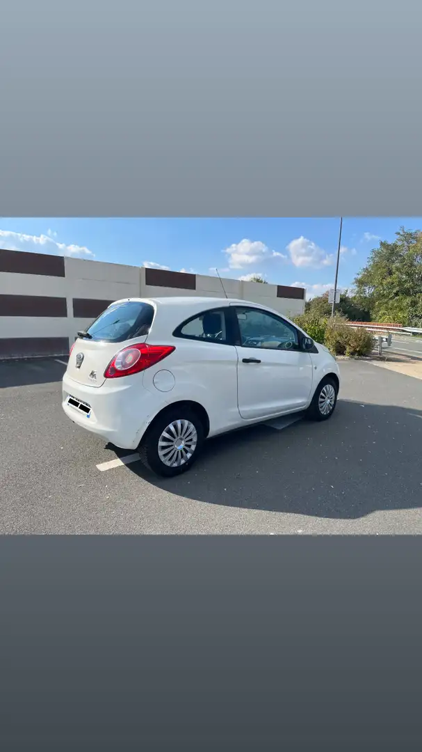 Ford Ka/Ka+ Ka 1.2 69 Ambiente Blanc - 2