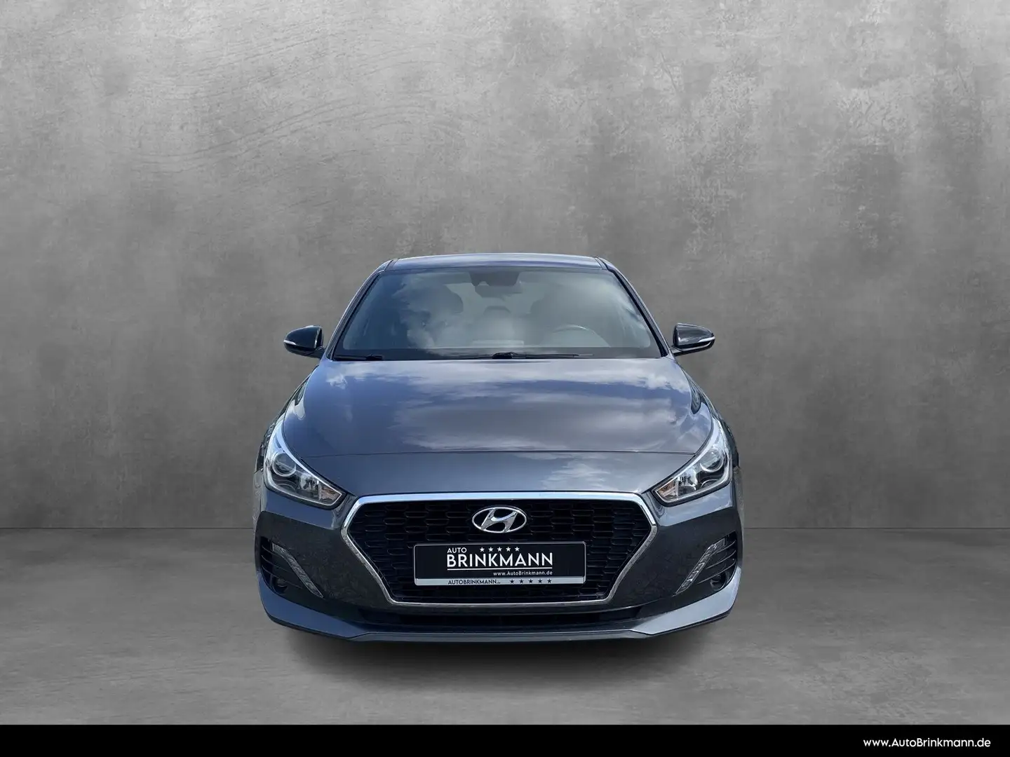 Hyundai i30 i30 1.4 Passion SHZ/Kamera/Klima/HiFi/MF-Lenkrad Grau - 2