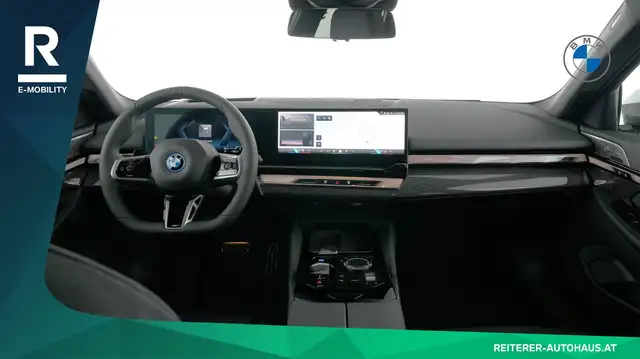 BMW I5 view 13