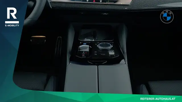 BMW I5 view 15