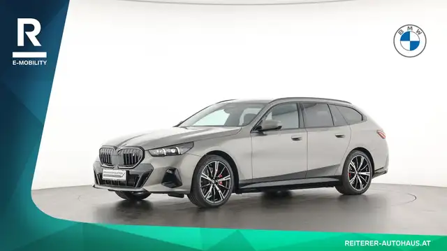 BMW I5 view 3