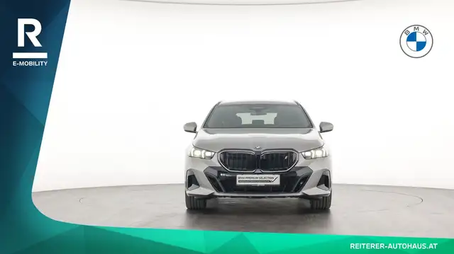BMW I5 view 2
