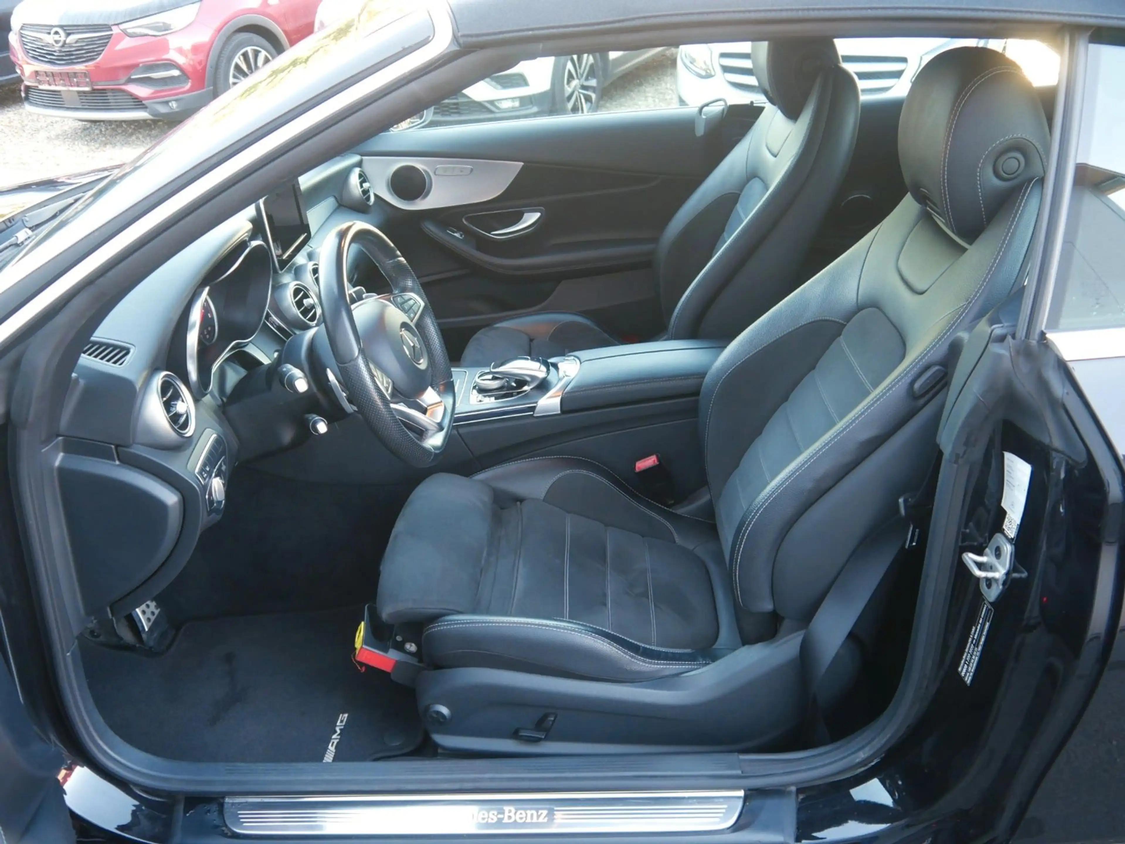 Mercedes-Benz C 180 Cabrio AMG-Line NAVI/LED/HEAD-UP/RFK — photo 9