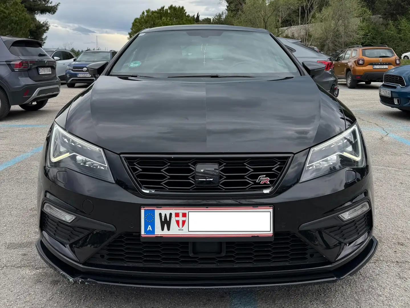 SEAT Leon Leon FR 1,4 TSI ACT DSG Start-Stopp FR Schwarz - 1