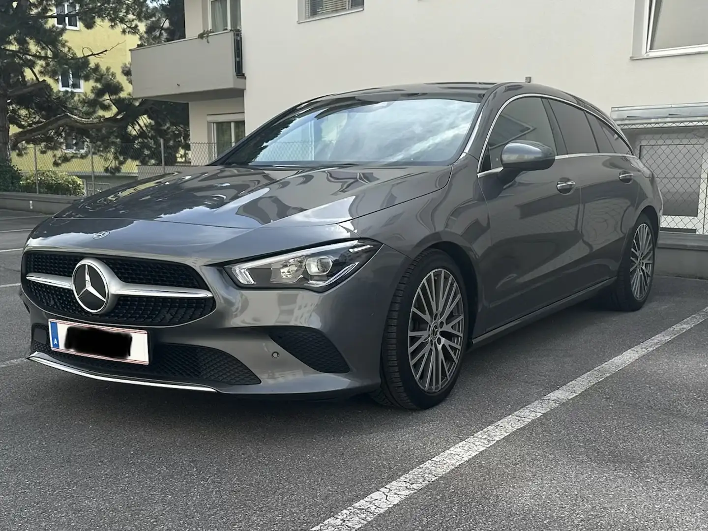 Mercedes-Benz CLA 180 d Shooting Brake Aut. - 1