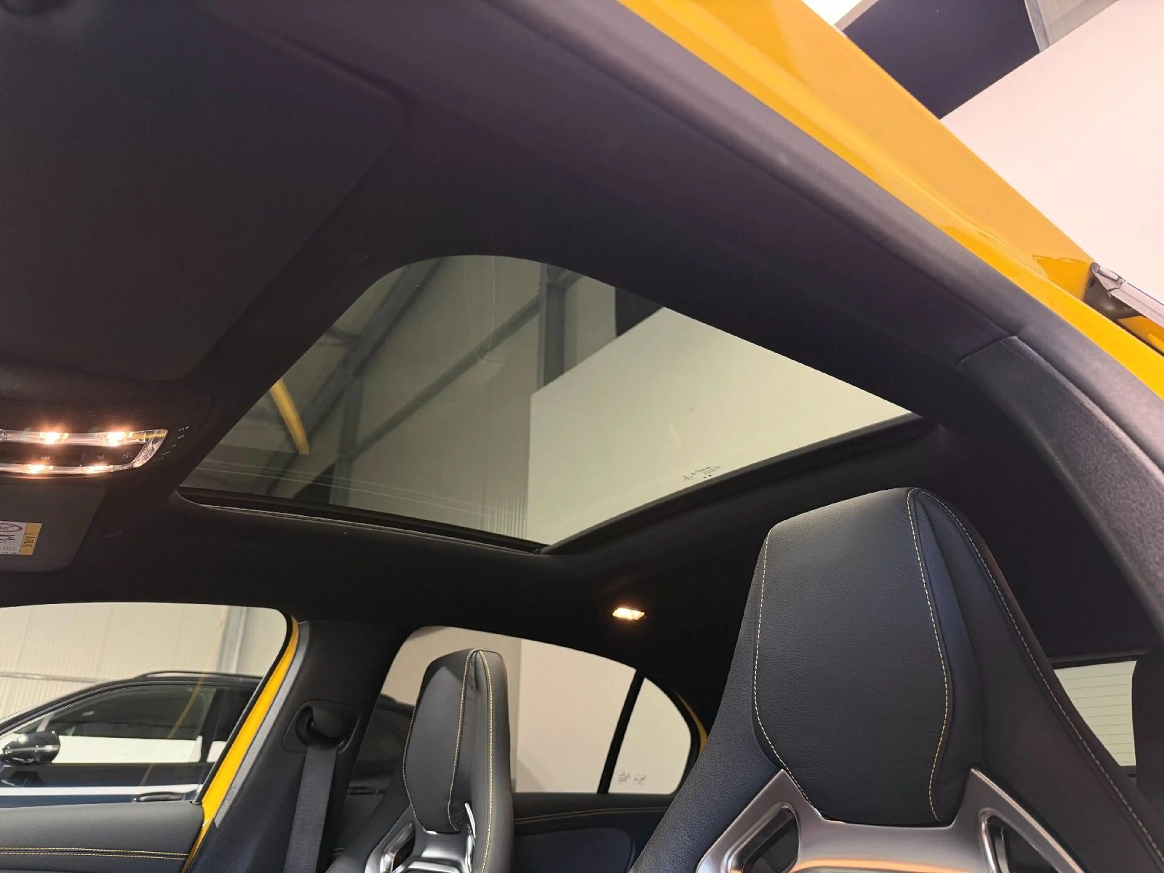 Mercedes-Benz A 45 AMG A 45 S AMG 4M Edition 1 Aero Pano 360° ACC HUD — photo 15