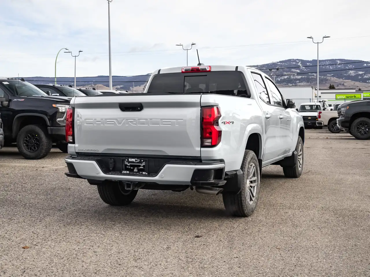Chevrolet Colorado снимка Chevrolet Colorado