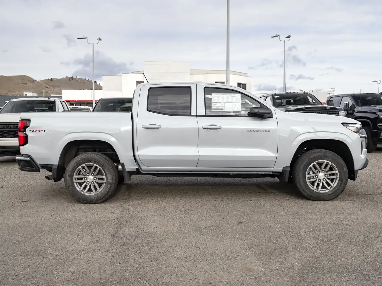 Chevrolet Colorado снимка Chevrolet Colorado