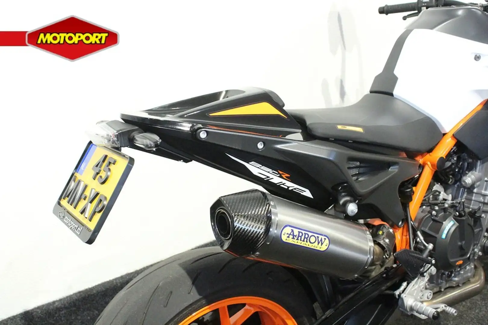 KTM 890 Duke R Weiß - 2