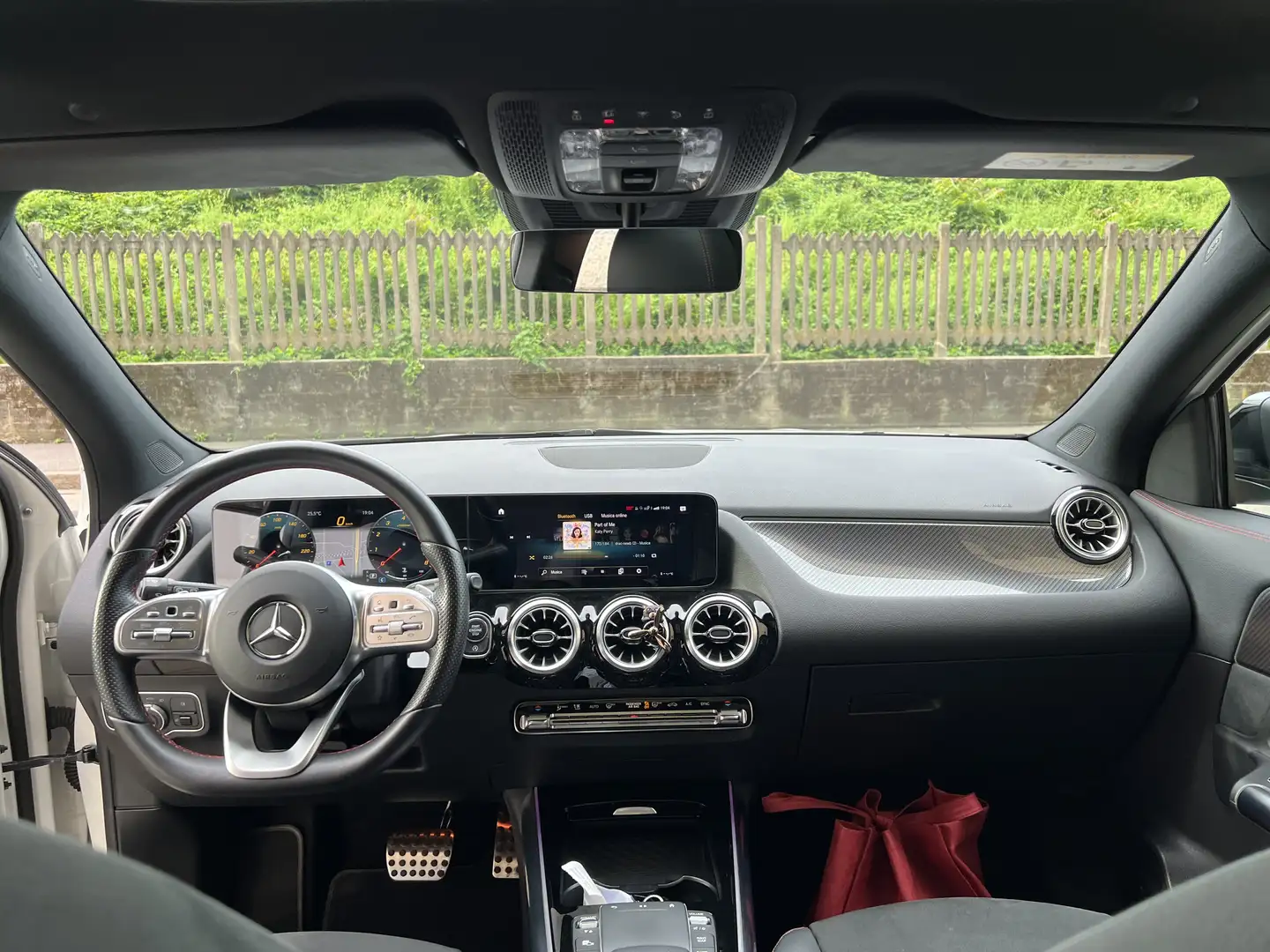 Mercedes-Benz GLA 250 Premium auto Bianco - 2