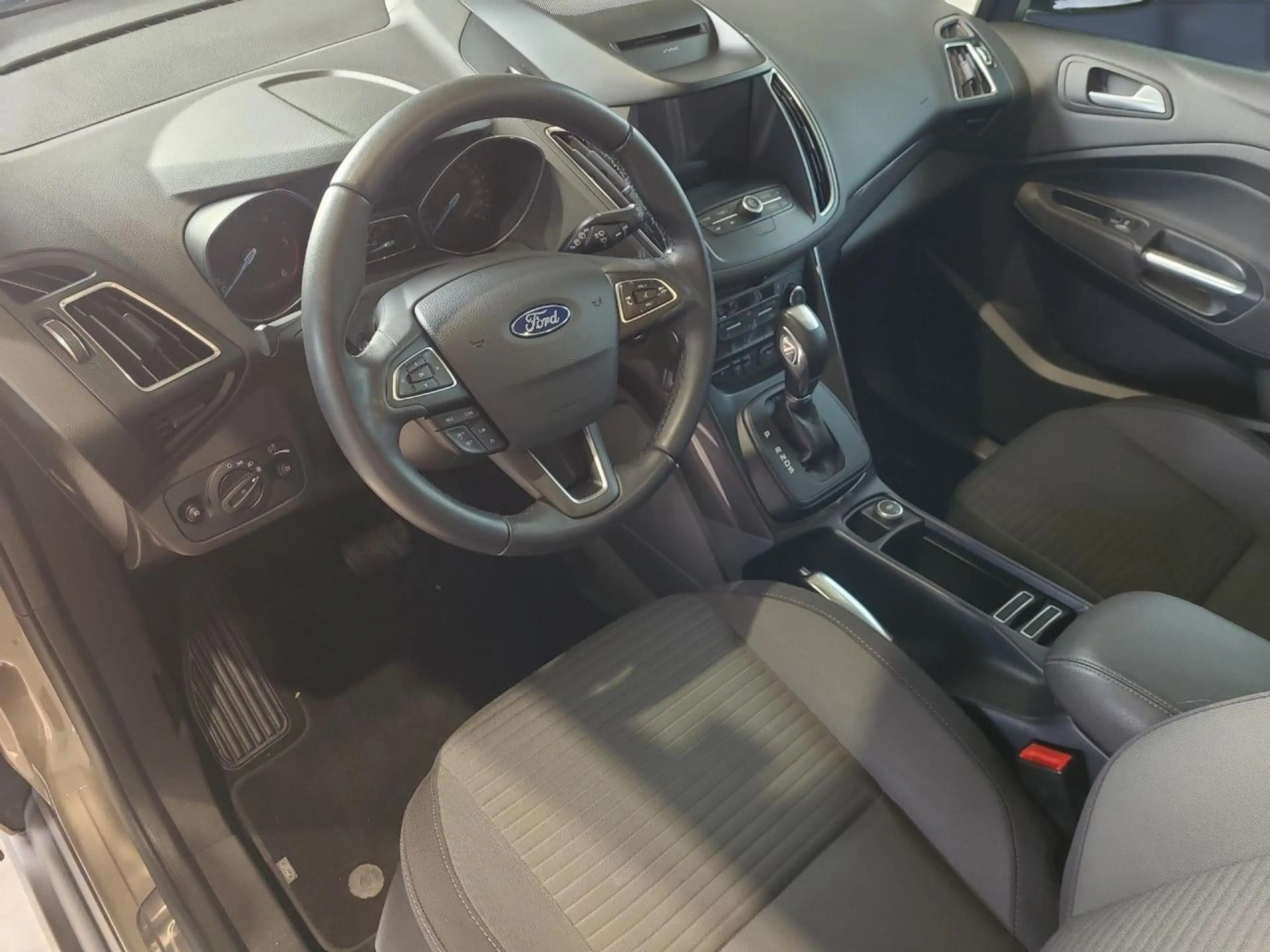 Ford Grand C-Max Titanium Automatik AHK Bluetooth Klima — photo 8