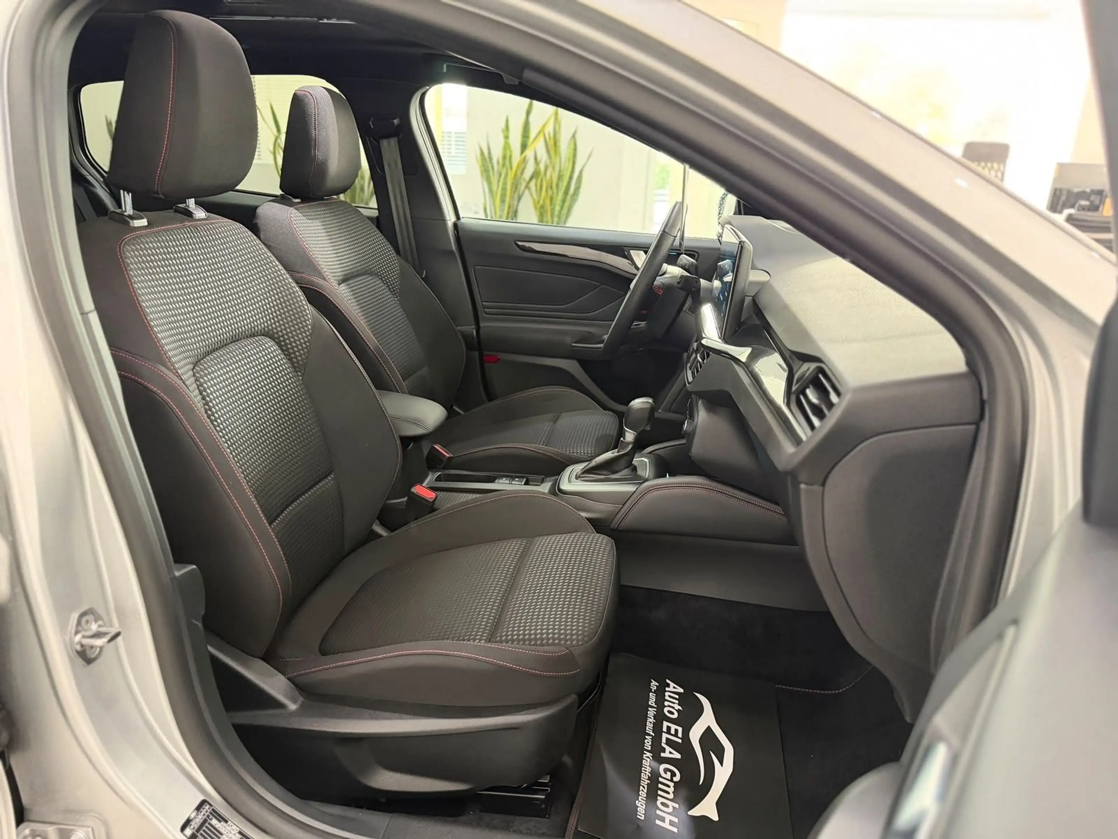 Ford Focus Turnier ST-Line XAutomatik|Pano|AHK|Kam. — photo 12