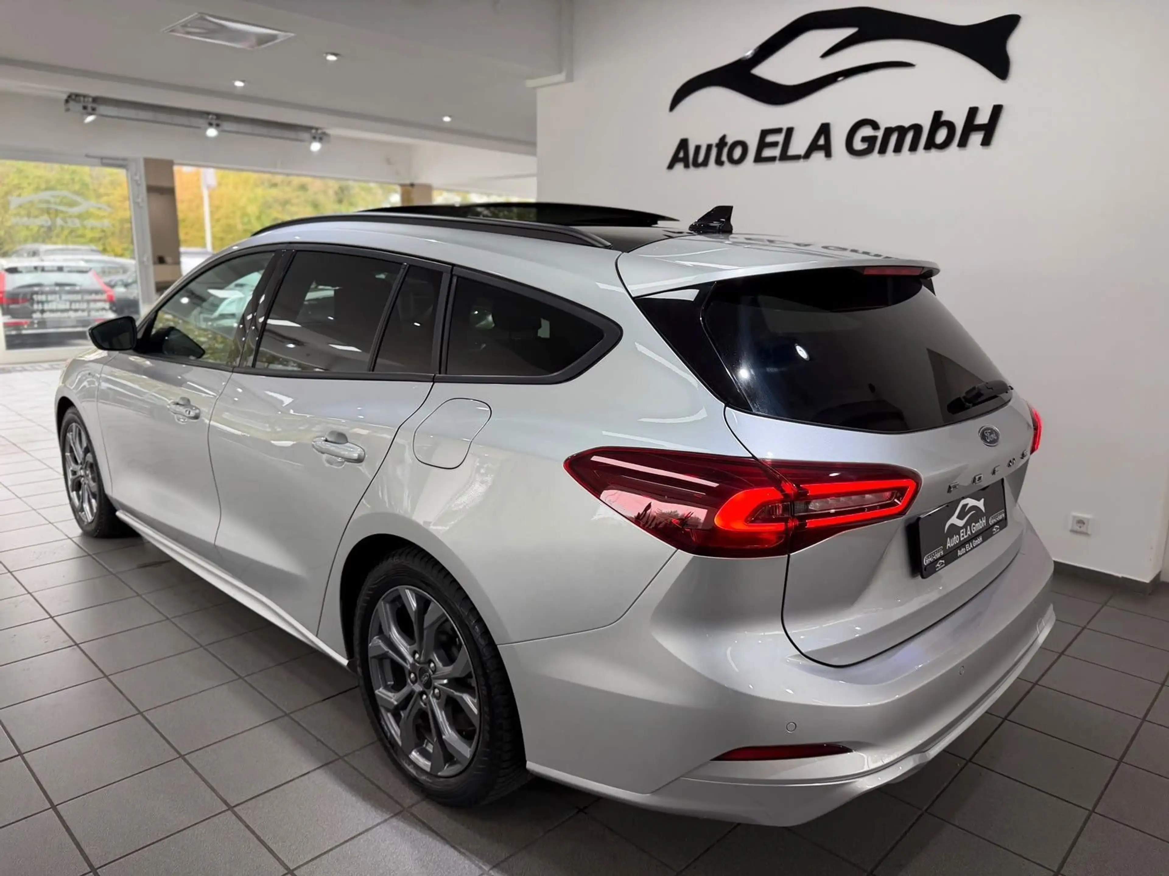 Ford Focus Turnier ST-Line XAutomatik|Pano|AHK|Kam. — photo 6