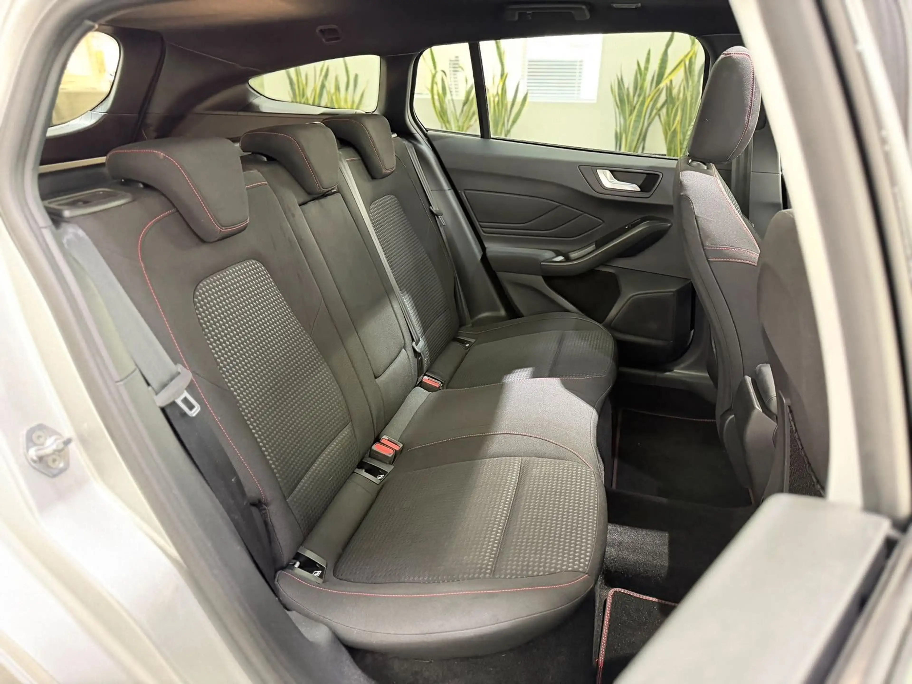 Ford Focus Turnier ST-Line XAutomatik|Pano|AHK|Kam. — photo 13